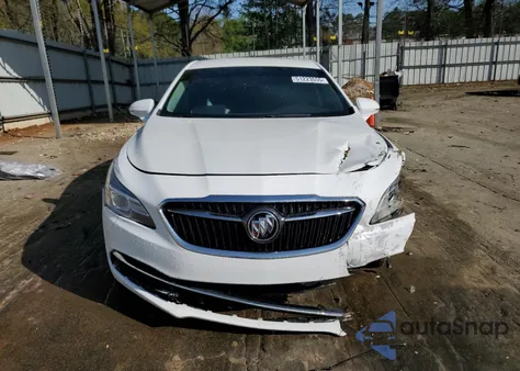 2017 Buick Lacrosse Essence z USA, uszkodzony, nr VIN 1G4ZP5SS5HU175410
